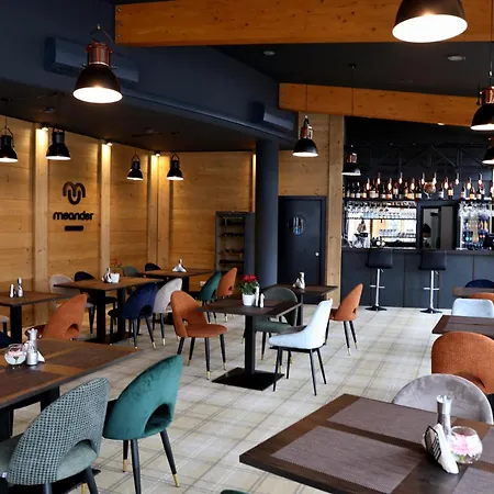 Meander Thermal & * Oravice