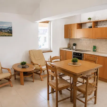 Meander Thermal & 3* Oravice