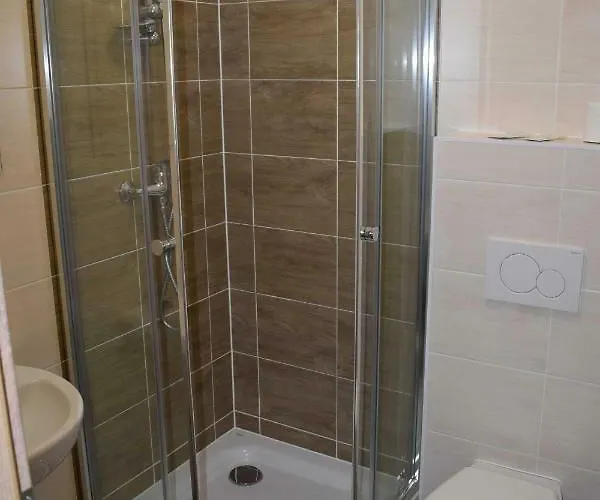 Resort Meander Thermal & *